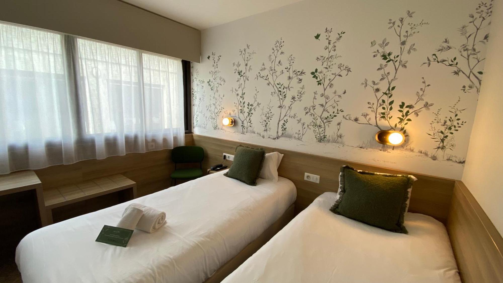 The Originals City, Le Logis D'elbée, Cholet Nord Hotel 2*